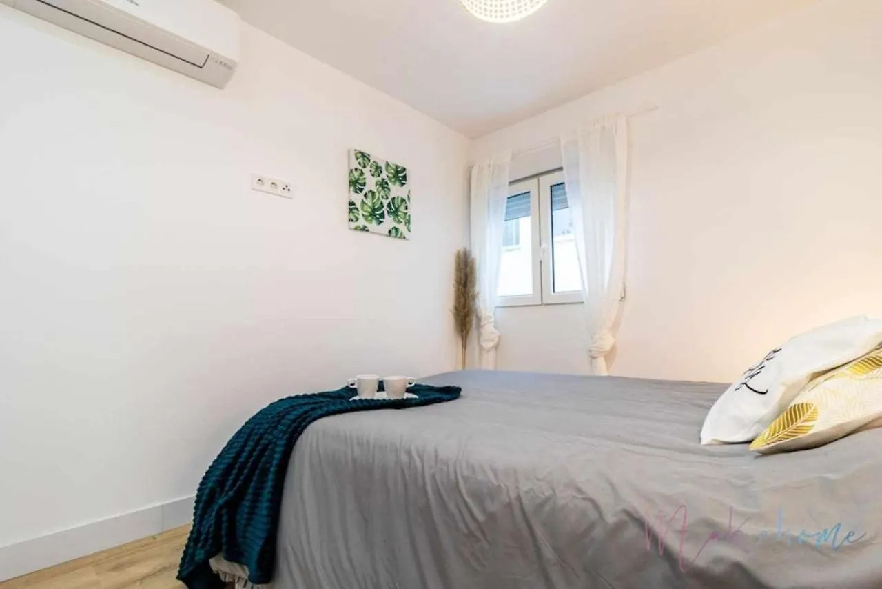 2 Apartamento En Estadio Sevilla 6 Plazas 3 Hab Y Metro Spain