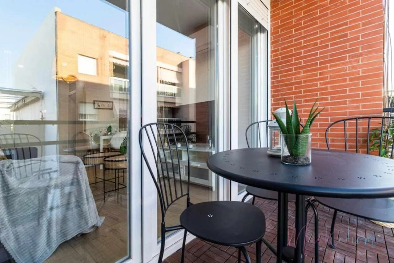 Apartment 2 Apartamento En Estadio Sevilla 6 Plazas 3 Hab Y Metro Spain