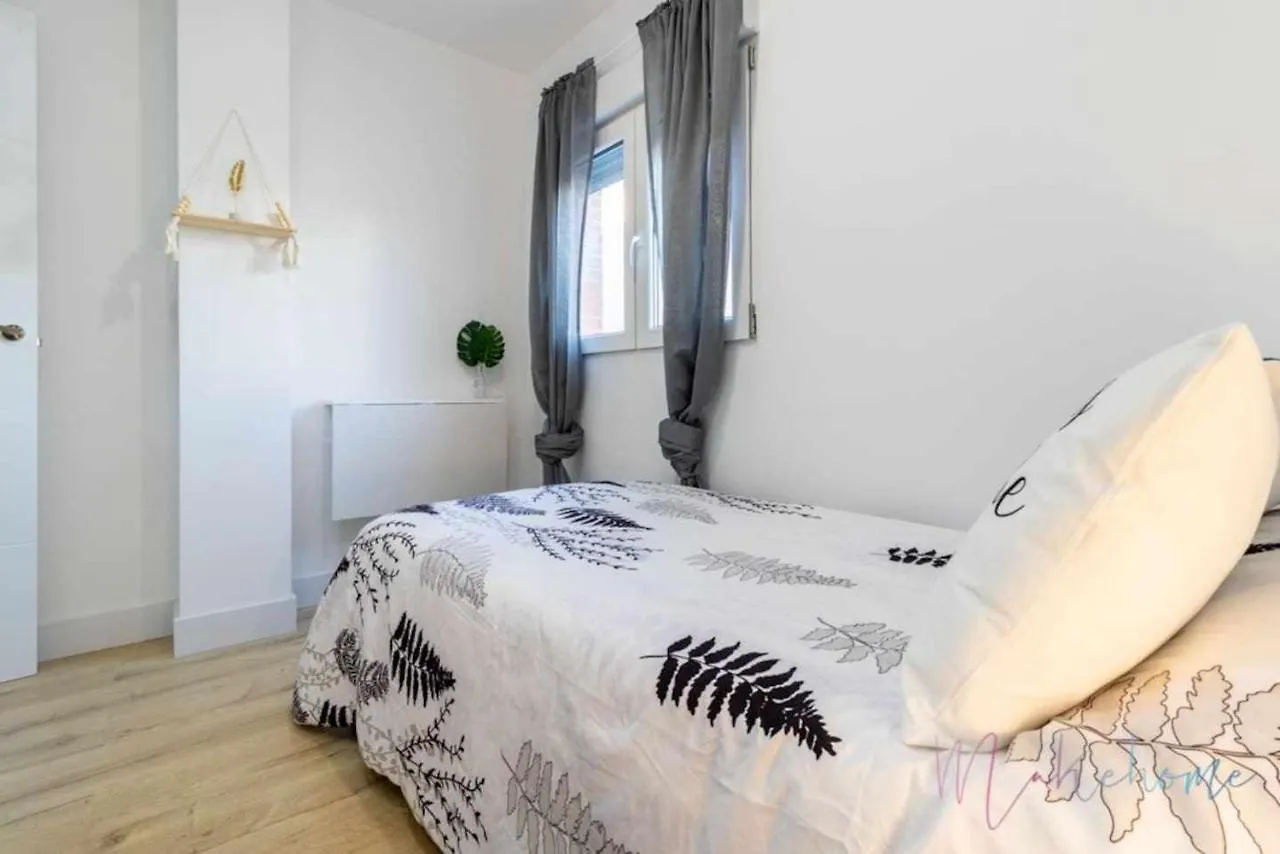 Apartment 2 Apartamento En Estadio Sevilla 6 Plazas 3 Hab Y Metro